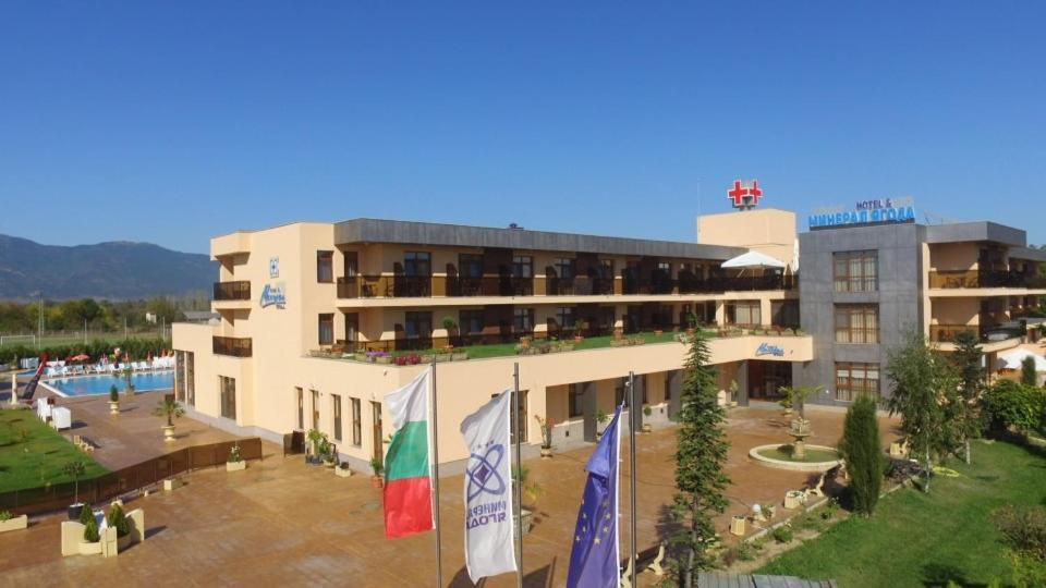 Balneo And Spa Complex Mineral Jagoda Kültér fotó